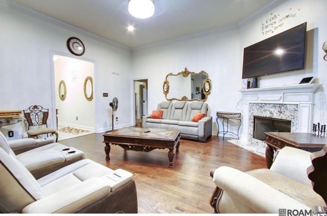 20259 Long Lake Dr, Hammond, LA 70403