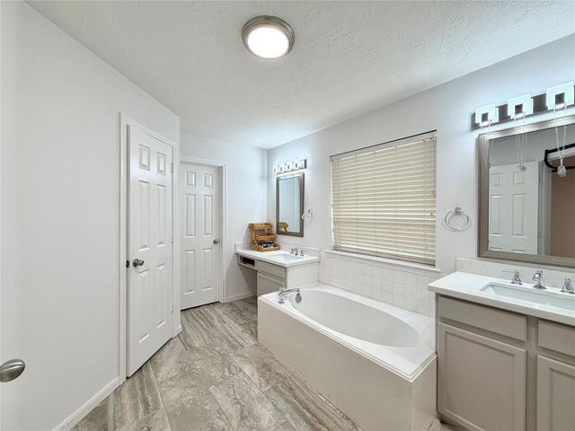 3226 Candlepine Drive, Spring, TX 77388