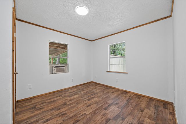 450 Dove Creek Dr, Coldspring, TX 77331