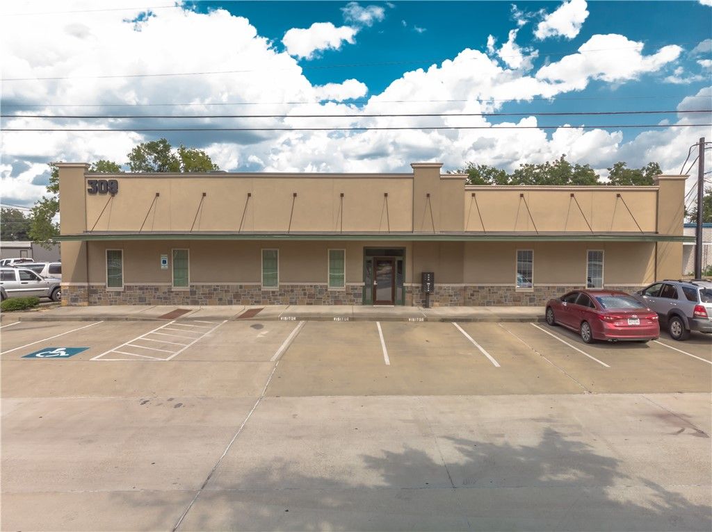 309 North Washington Avenue, Bryan, TX 77803 — photo 4