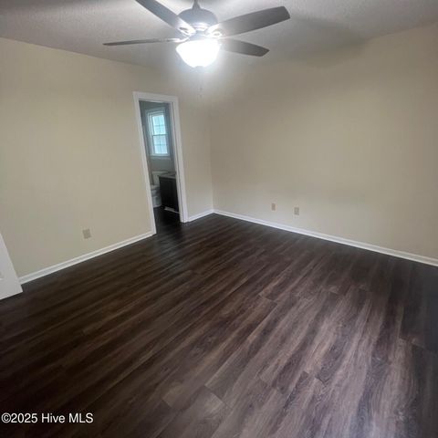 1303 Cedar Lane, Greenville, NC 27858