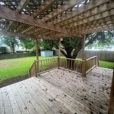 1303 Cedar Lane, Greenville, NC 27858