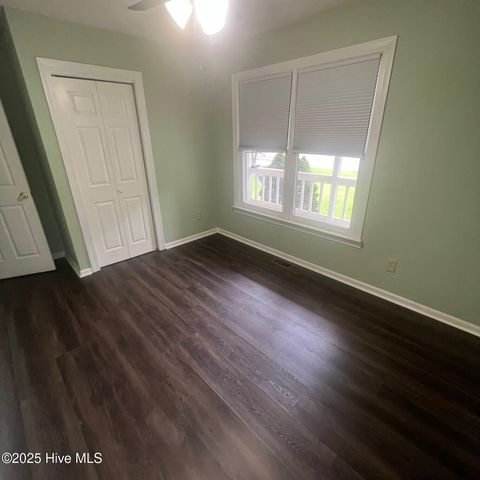 1303 Cedar Lane, Greenville, NC 27858