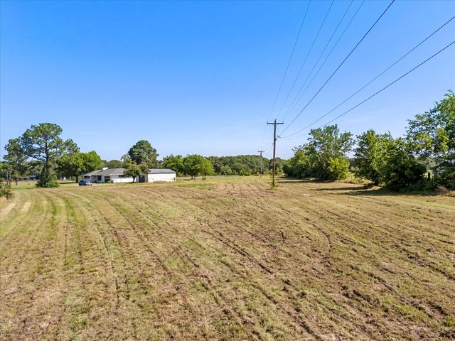 8982 FM 2101, Quinlan, TX 75474