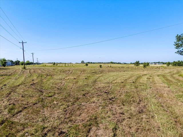 8982 FM 2101, Quinlan, TX 75474