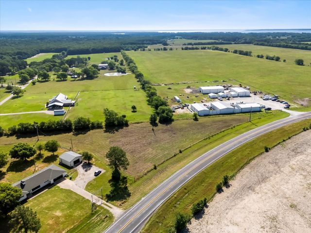 8982 FM 2101, Quinlan, TX 75474