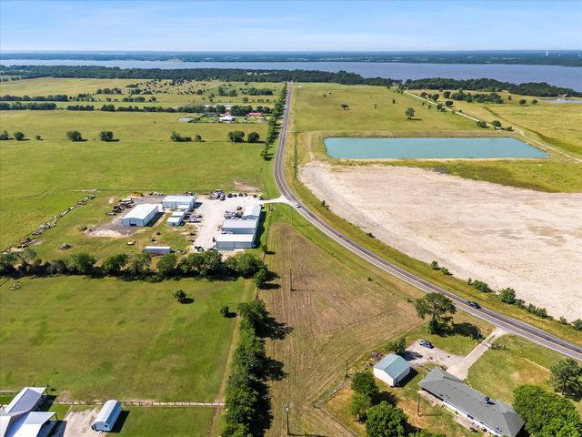 8982 FM 2101, Quinlan, TX 75474