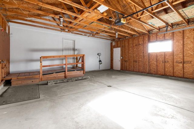 625 RIVER BLUFF DRIVE, Manitowoc, WI 54220