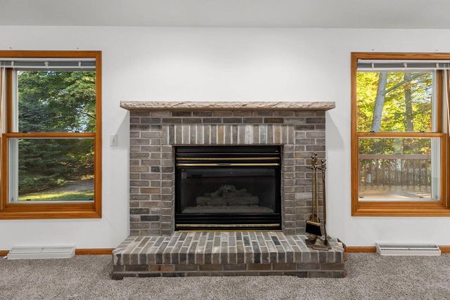 625 RIVER BLUFF DRIVE, Manitowoc, WI 54220