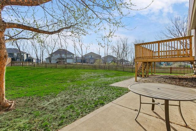 10319 N Virginia Avenue, Kansas City, MO 64155