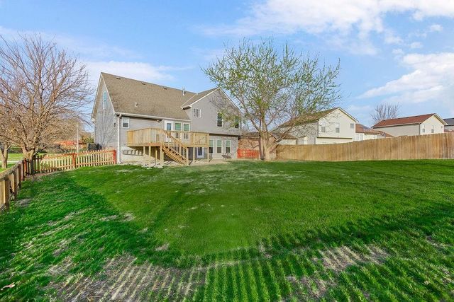 10319 N Virginia Avenue, Kansas City, MO 64155