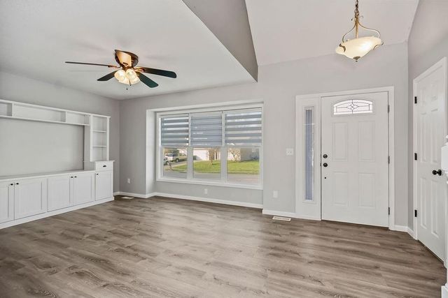 10319 N Virginia Avenue, Kansas City, MO 64155