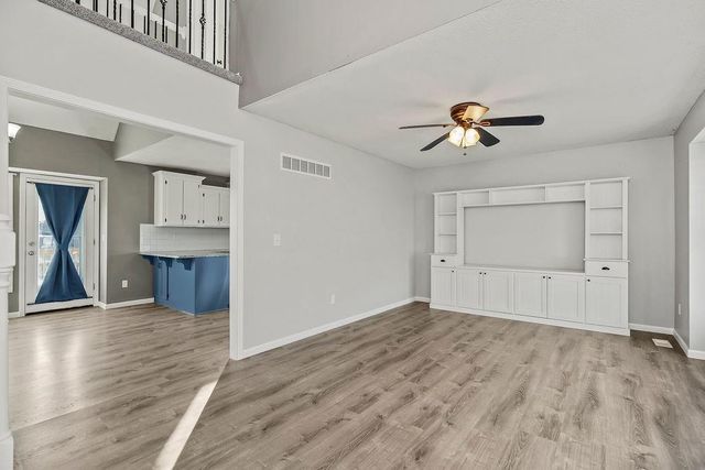 10319 N Virginia Avenue, Kansas City, MO 64155