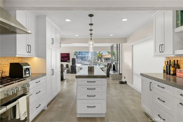 4051 Davenport, Huntington Beach, CA 92649