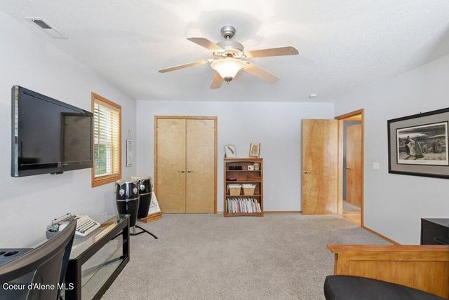 4263 E Burchell DR, Hayden, ID 83835