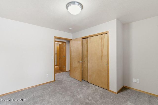 4263 E Burchell DR, Hayden, ID 83835