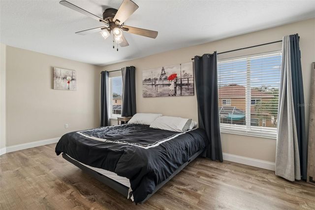 2829 PANKAW LANE, Valrico, FL 33596