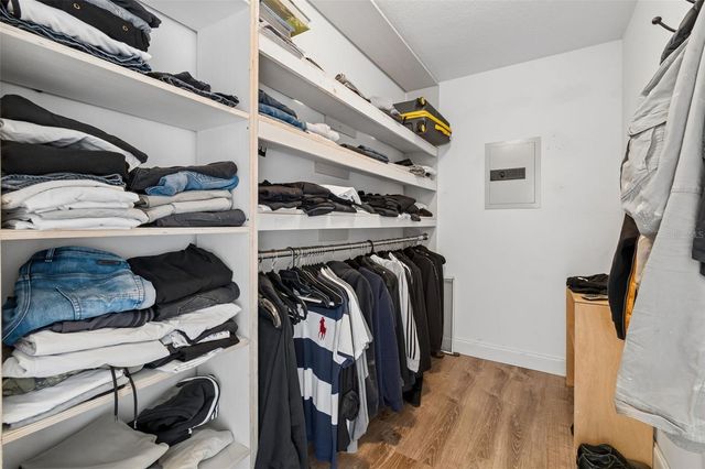 2829 PANKAW LANE, Valrico, FL 33596