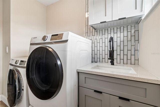 2829 PANKAW LANE, Valrico, FL 33596