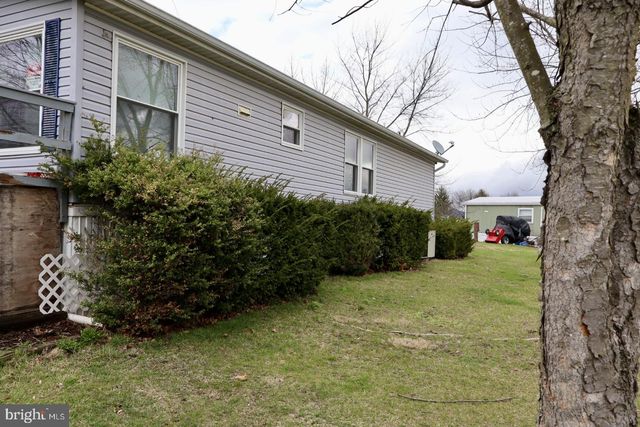 37 MOUNTAIN VIEW TERRACE, Newville, PA 17241