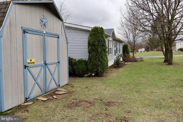 37 MOUNTAIN VIEW TERRACE, Newville, PA 17241