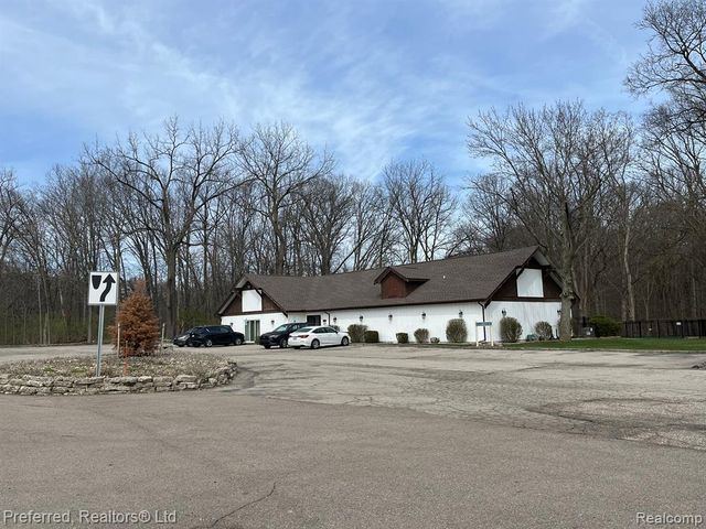 7482 Woodview Street 1, Westland, MI 48185