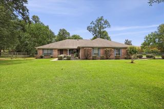 6208 Rosewood Drive, Orange, TX 77632
