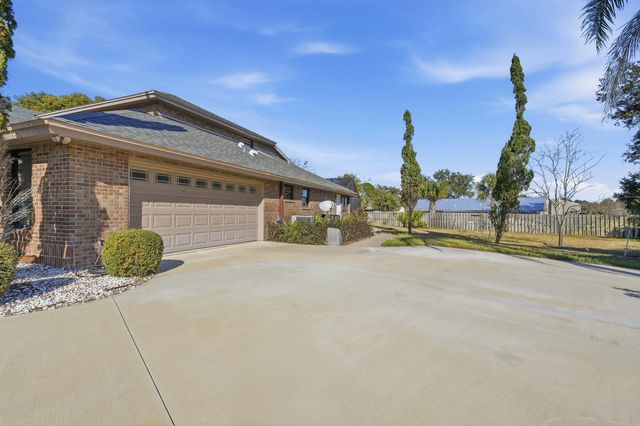 739 BAY TREE COURT, Port Orange, FL 32127