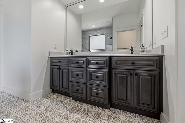 529 Coolwater Drive, Taylors, SC 29687