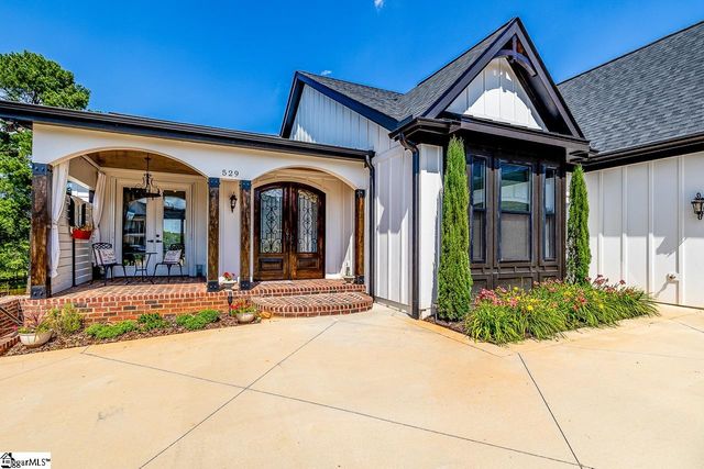 529 Coolwater Drive, Taylors, SC 29687