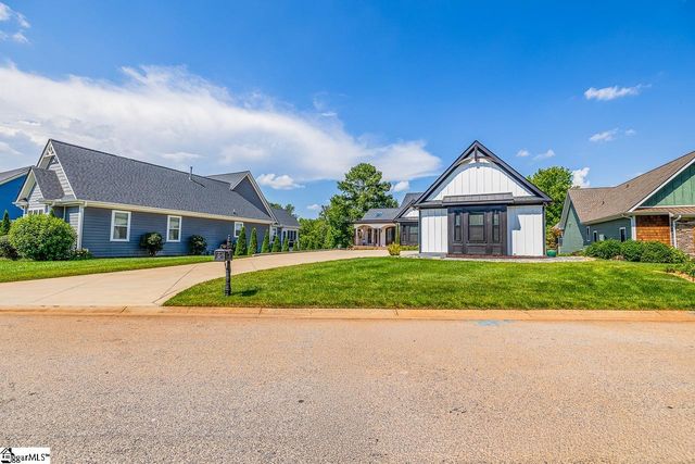 529 Coolwater Drive, Taylors, SC 29687