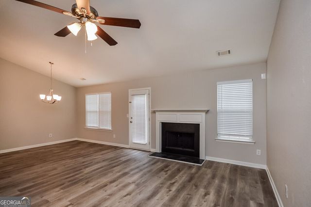 245 Lakeside Point, Covington, GA 30016