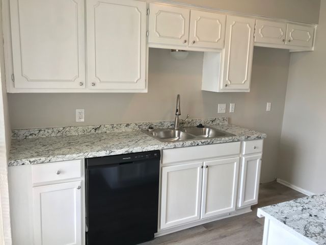 514 Mcqueary Street, Arlington, TX 76012