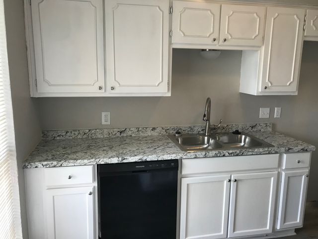 514 Mcqueary Street, Arlington, TX 76012