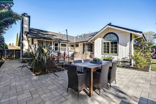 5011 Erica Way, Livermore, CA 94550