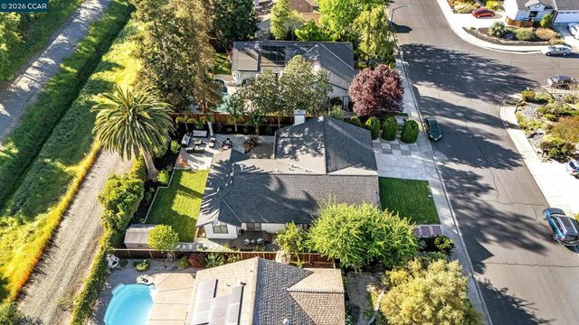 5011 Erica Way, Livermore, CA 94550
