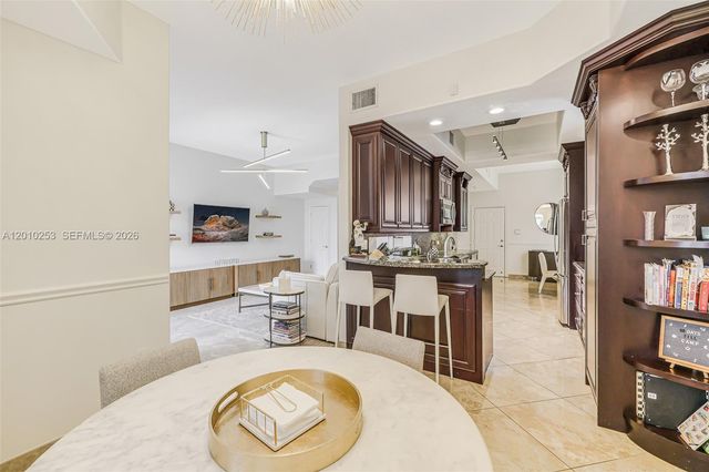 20990 NE 30th Pl, Aventura, FL 33180