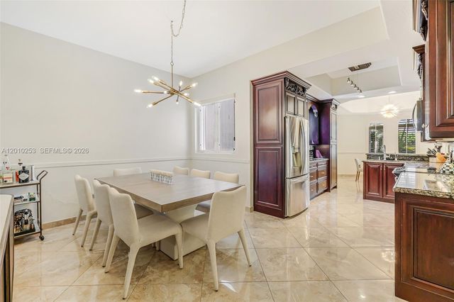 20990 NE 30th Pl, Aventura, FL 33180