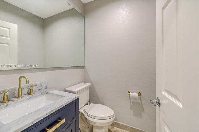 20990 NE 30th Pl, Aventura, FL 33180