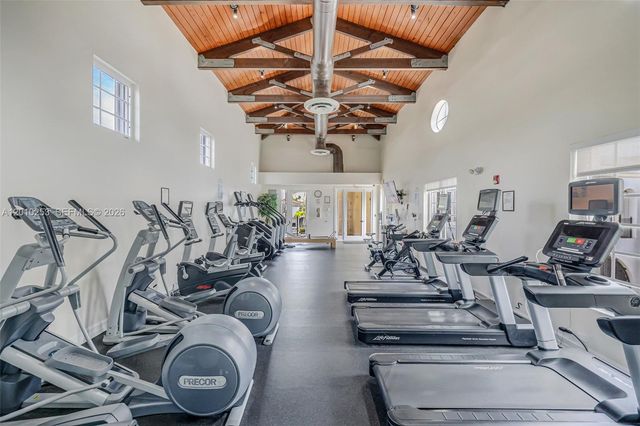 20990 NE 30th Pl, Aventura, FL 33180