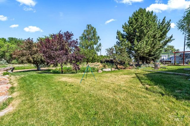 3415 Hoffman Ln, Nampa, ID 83651