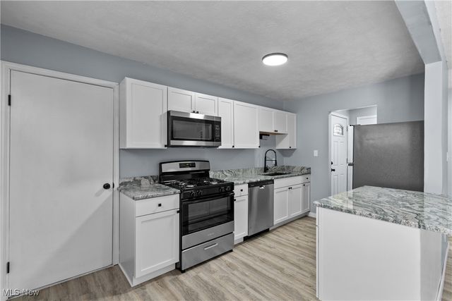 3517 Jameson Drive, Kent, OH 44240