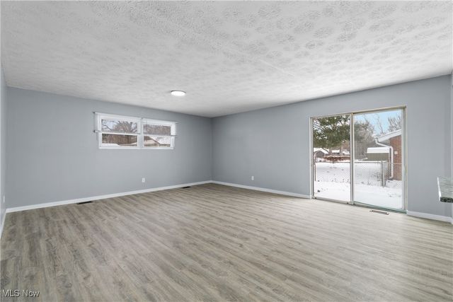 3517 Jameson Drive, Kent, OH 44240