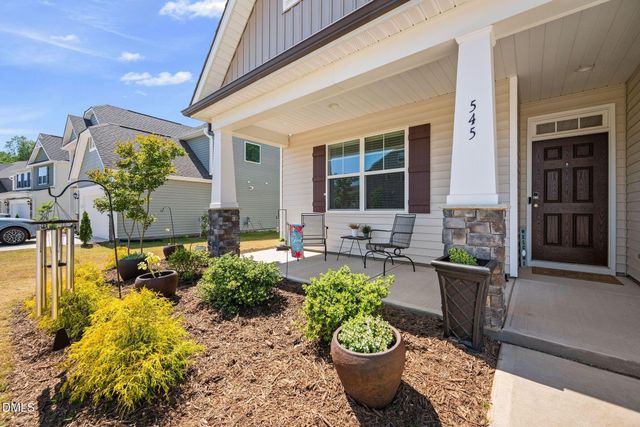 545 Hampton Crest Court, Fuquay Varina, NC 27526