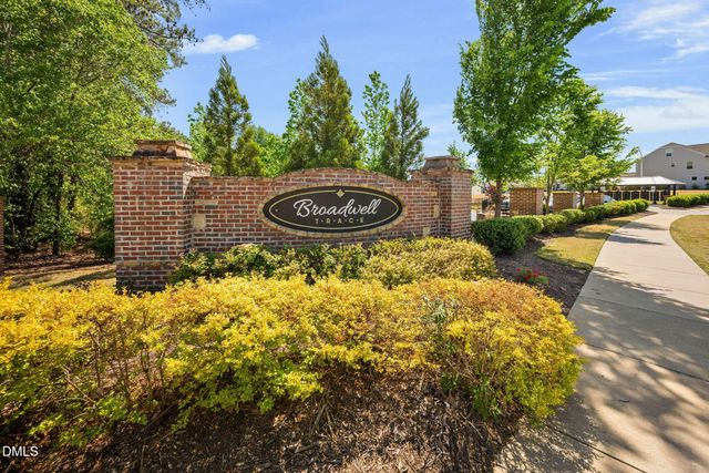545 Hampton Crest Court, Fuquay Varina, NC 27526