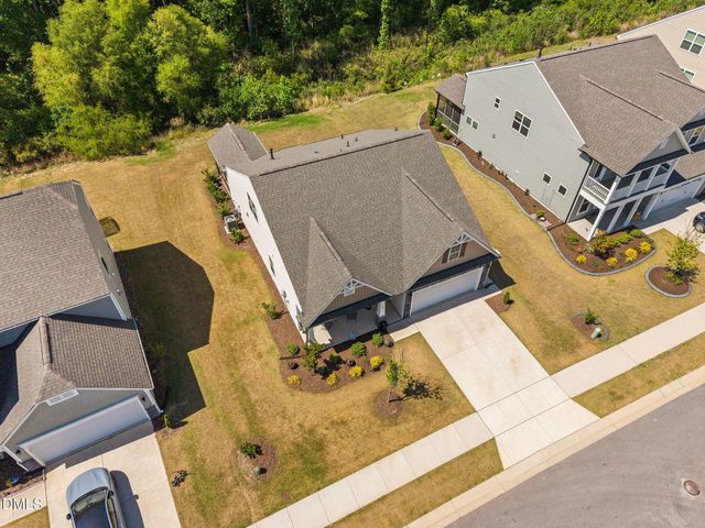 545 Hampton Crest Court, Fuquay Varina, NC 27526