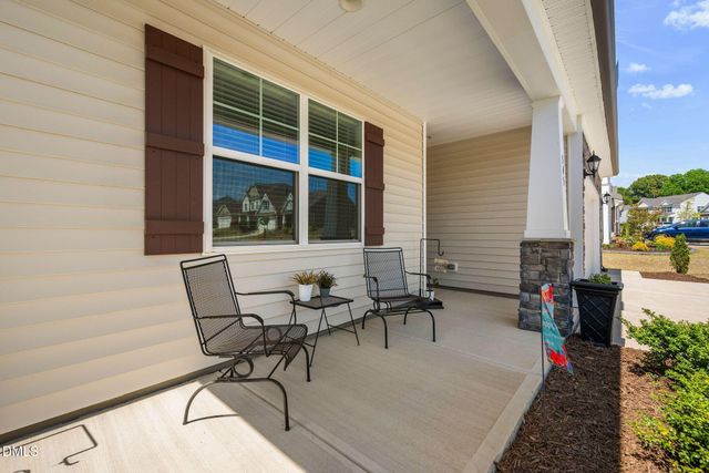 545 Hampton Crest Court, Fuquay Varina, NC 27526