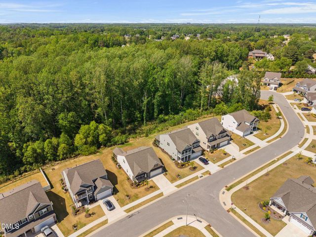 545 Hampton Crest Court, Fuquay Varina, NC 27526