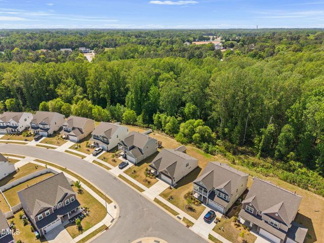 545 Hampton Crest Court, Fuquay Varina, NC 27526