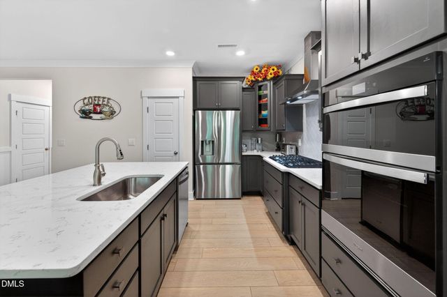 545 Hampton Crest Court, Fuquay Varina, NC 27526